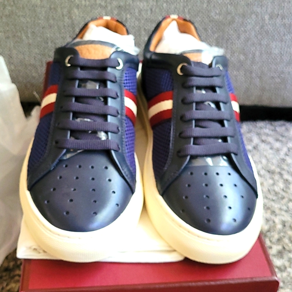 SALE!!! Bally Herk mens US 6 Euro 5 BNIB